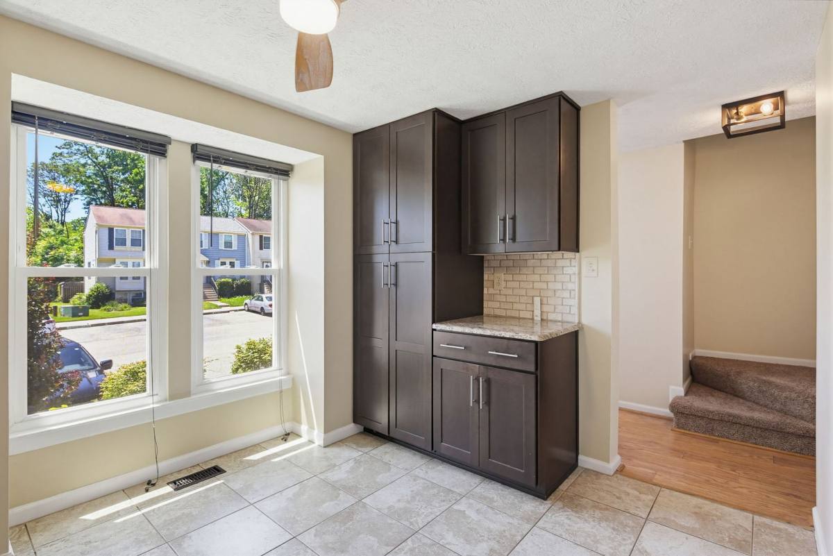 Townhouse for rent at 9402 Granite Hill, Columbia, MD 21046