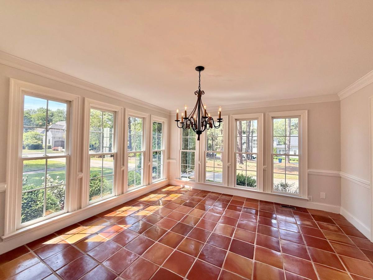 House for rent at 1610 Ridge Rd, Raleigh, NC 27607