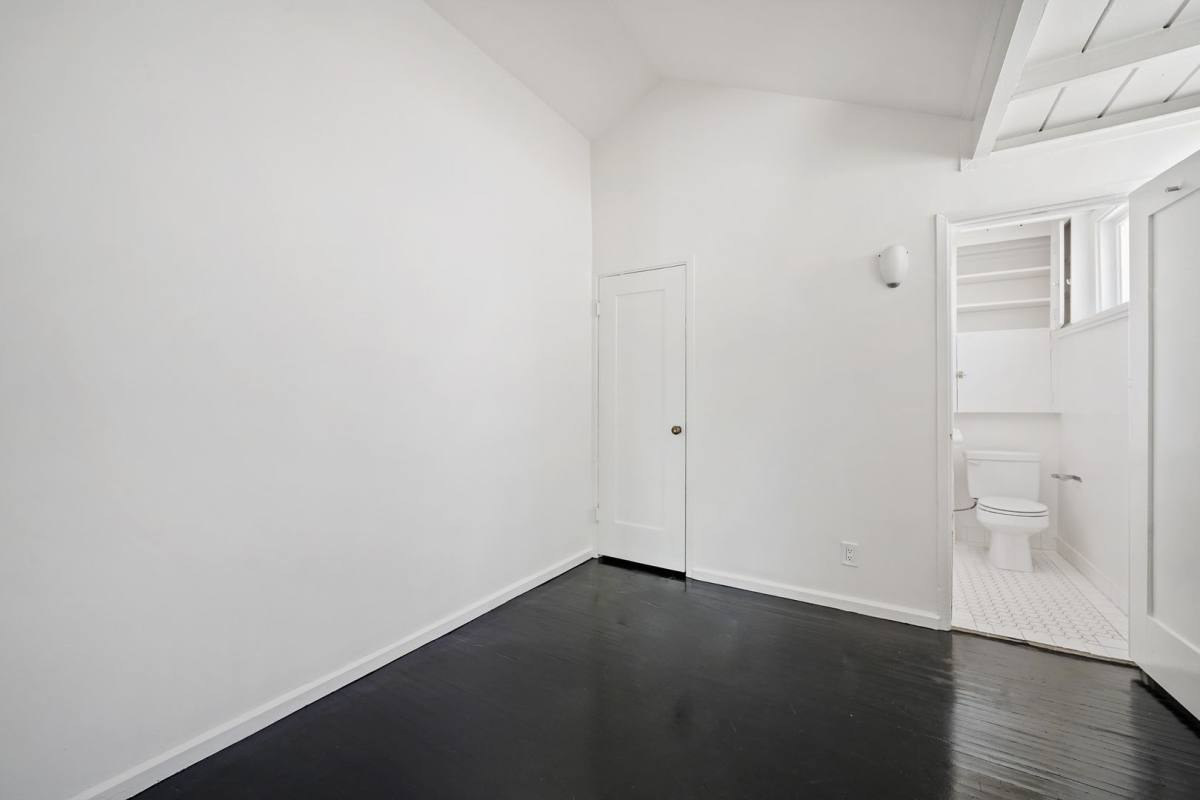 Apartment for rent at 944 Maltman Ave, Los Angeles, CA 90026