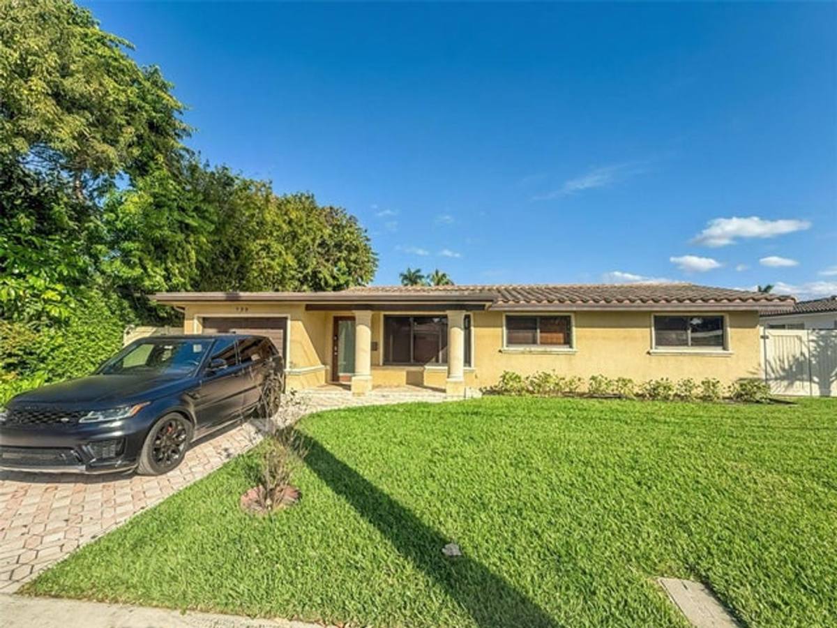 House for rent at 730 SE 3rd Terrace, Pompano Beach, FL 33060