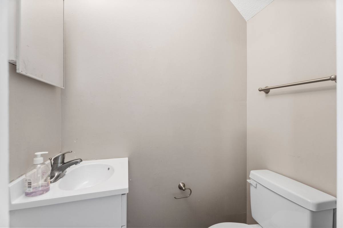 Townhouse for rent at 650 Chappell Dr, Raleigh, NC 27606