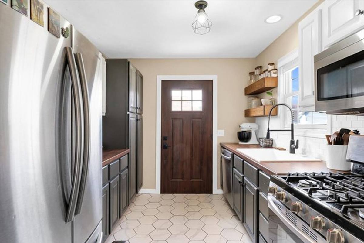 House for rent at 1601 Ogelthorpe Ave, Urbana, IL 61802