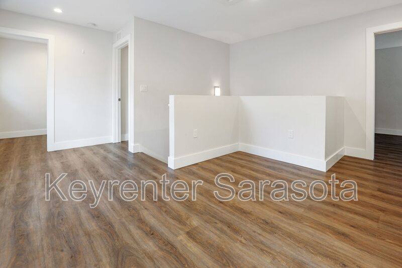 Townhouse for rent at 2066 Roselawn St, Sarasota, FL 34231