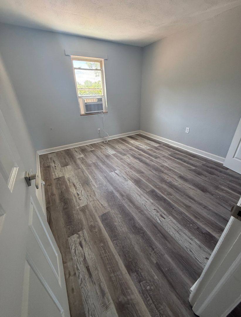 Apartment for rent at 1350 N Chestnut St, Winston Salem, NC 27105