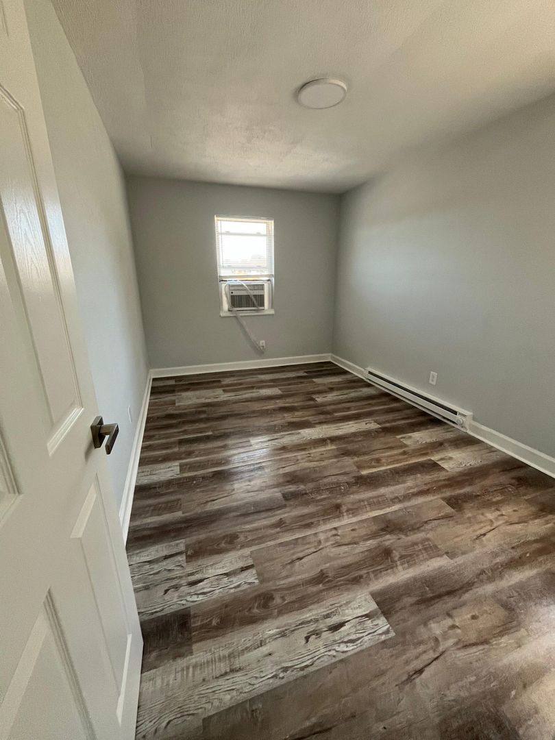 Apartment for rent at 1350 N Chestnut St, Winston Salem, NC 27105