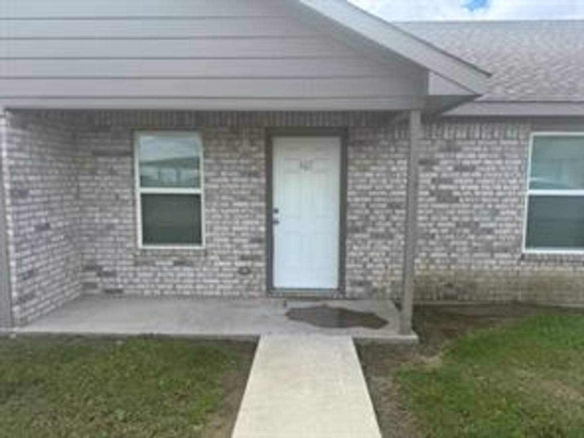 Apartment for rent at 462 Derrs Chapel, Italy, TX 76651
