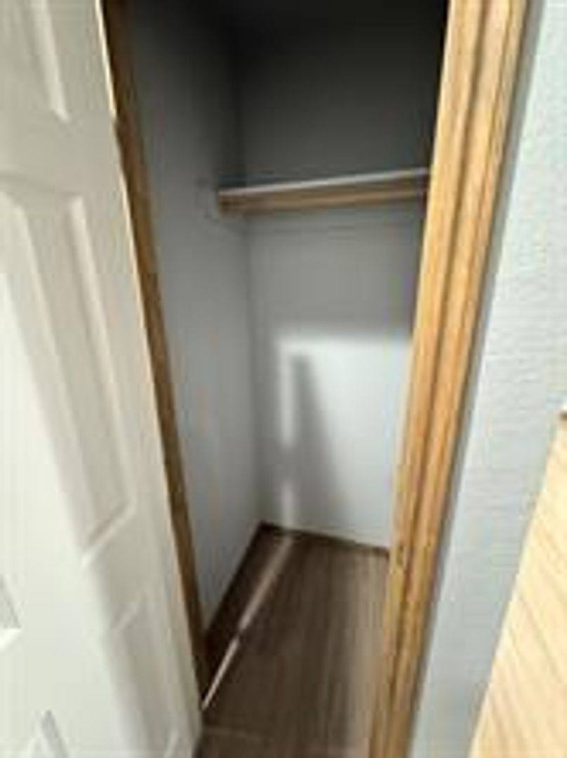 Apartment for rent at 462 Derrs Chapel, Italy, TX 76651