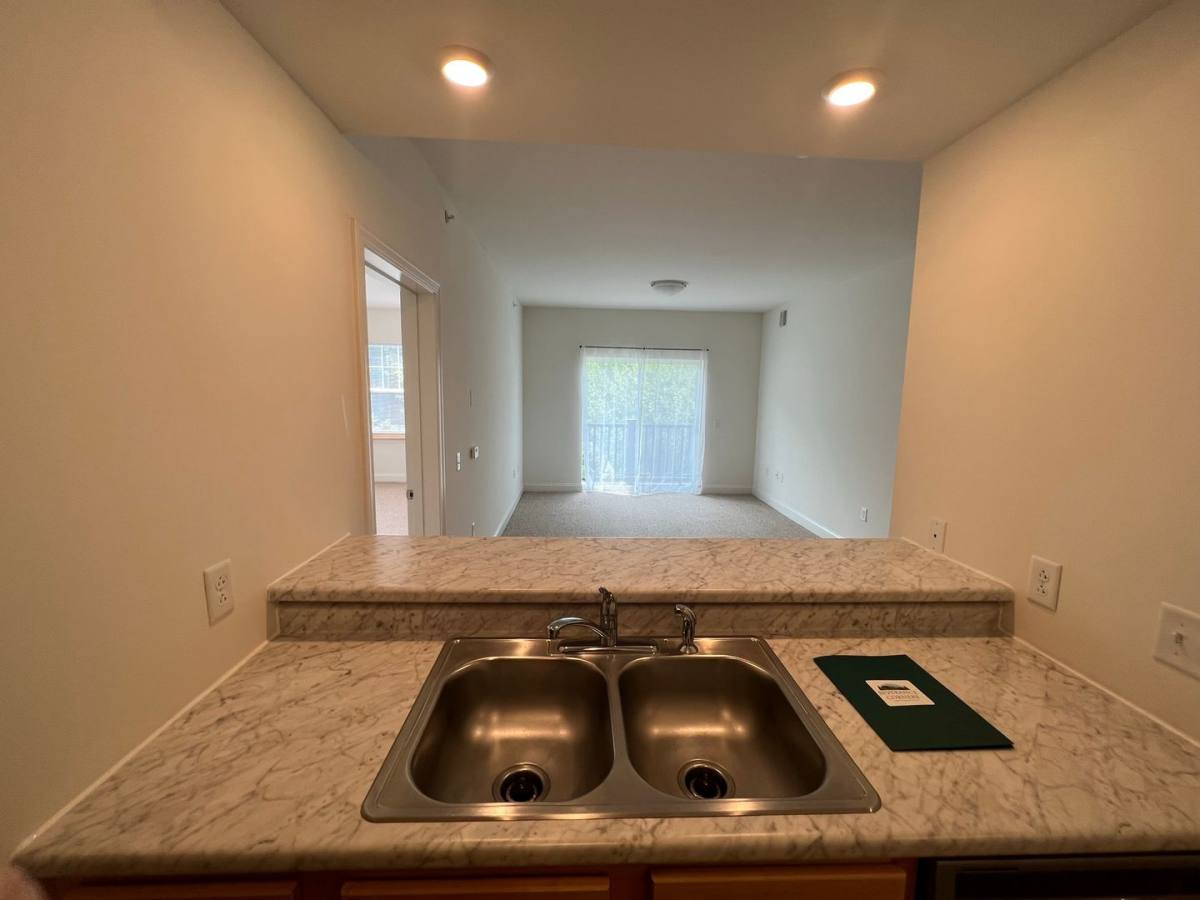 Apartment for rent at 180 Perimeter Dr, Colchester, VT 05446
