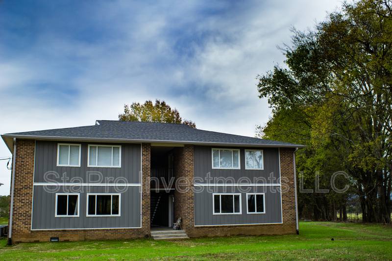 Apartment for rent at 2340 Hamilton Ave #14, South Pittsburg, TN 37380