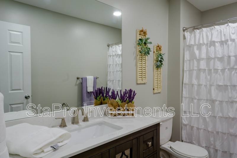 Apartment for rent at 2340 Hamilton Ave #14, South Pittsburg, TN 37380