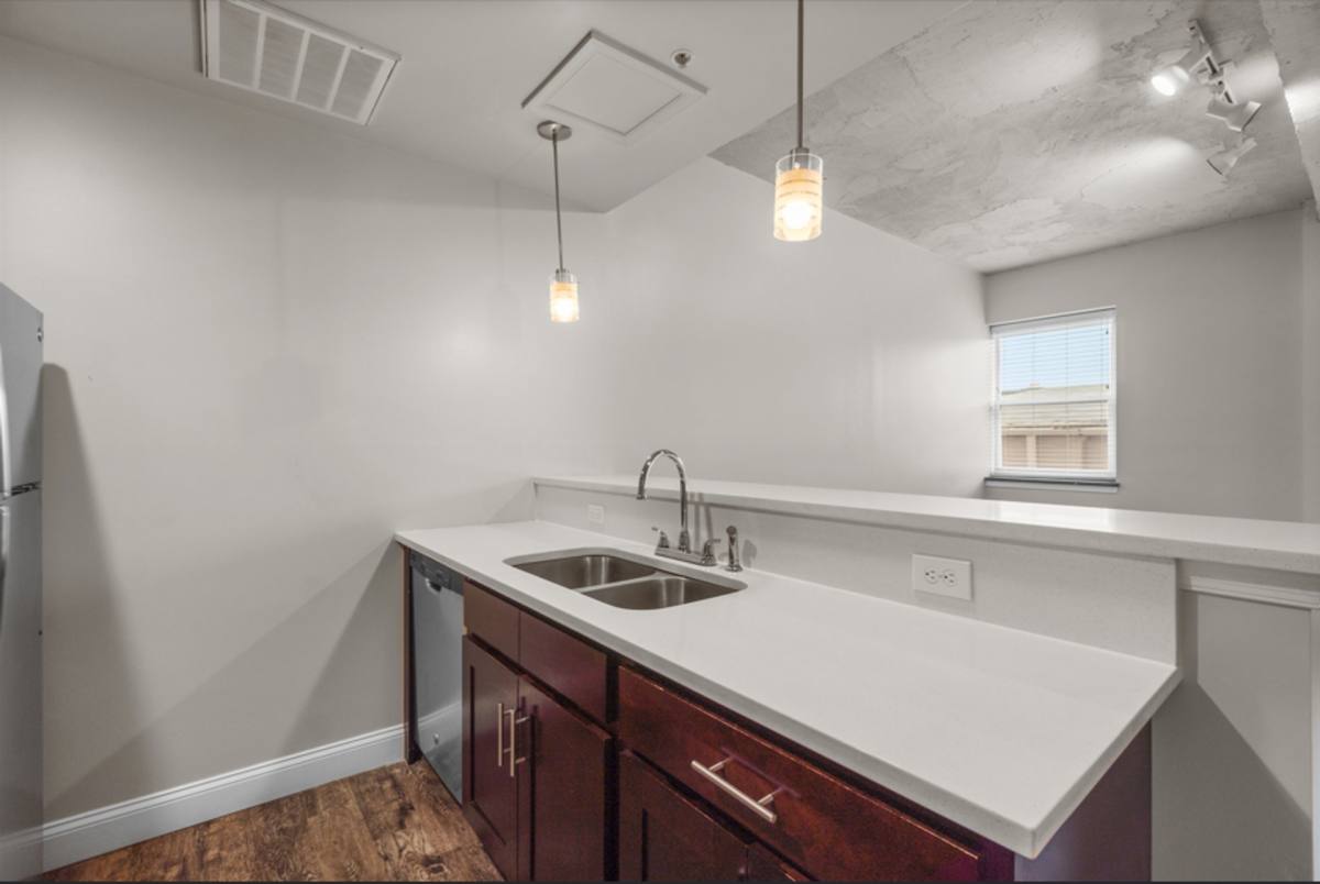Apartment for rent at 232 E Market St, York, PA 17403
