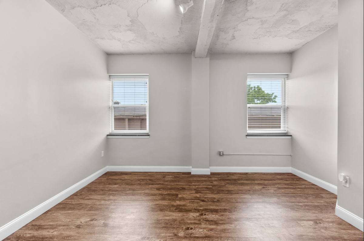 Apartment for rent at 232 E Market St, York, PA 17403