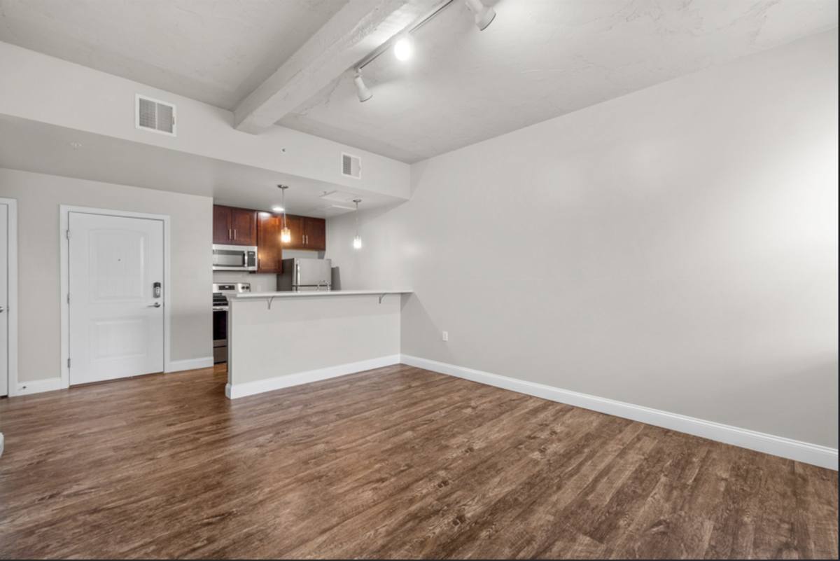 Apartment for rent at 232 E Market St, York, PA 17403