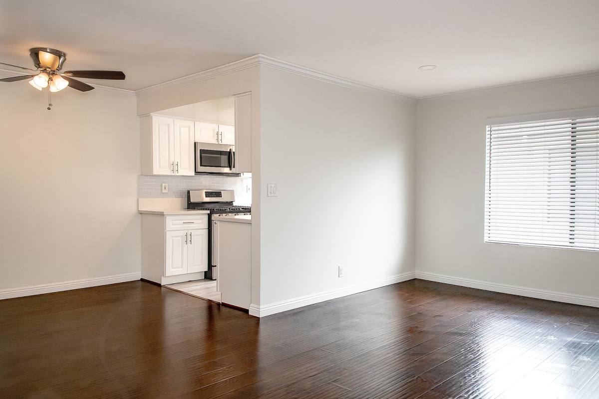 Apartment for rent at 226 E Elmwood Ave, Burbank, CA 91502