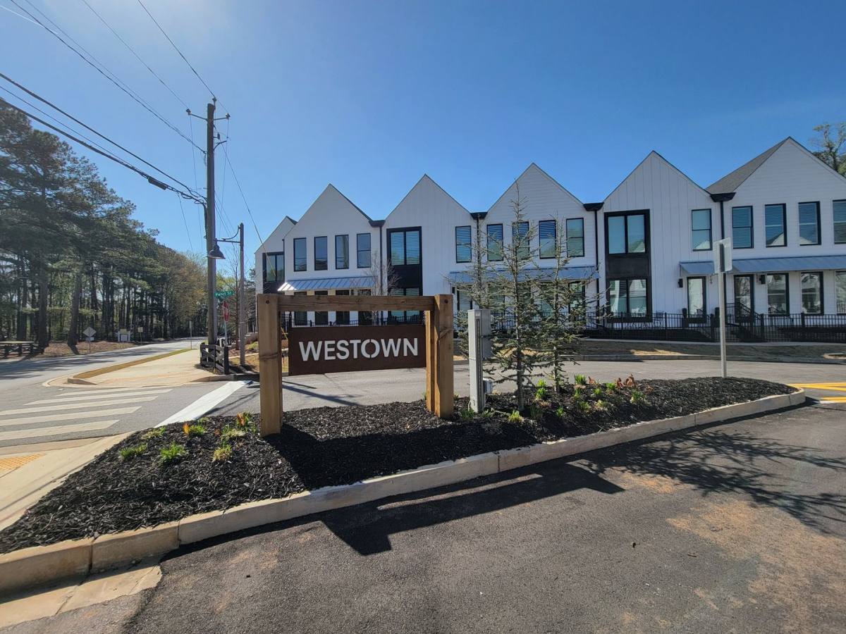 Townhouse for rent at 111 Pearl St, Woodstock, GA 30188