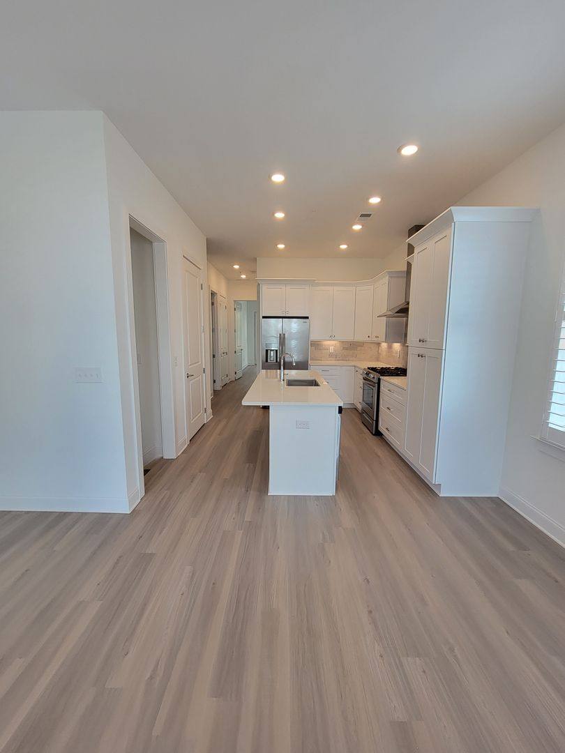 Townhouse for rent at 111 Pearl St, Woodstock, GA 30188