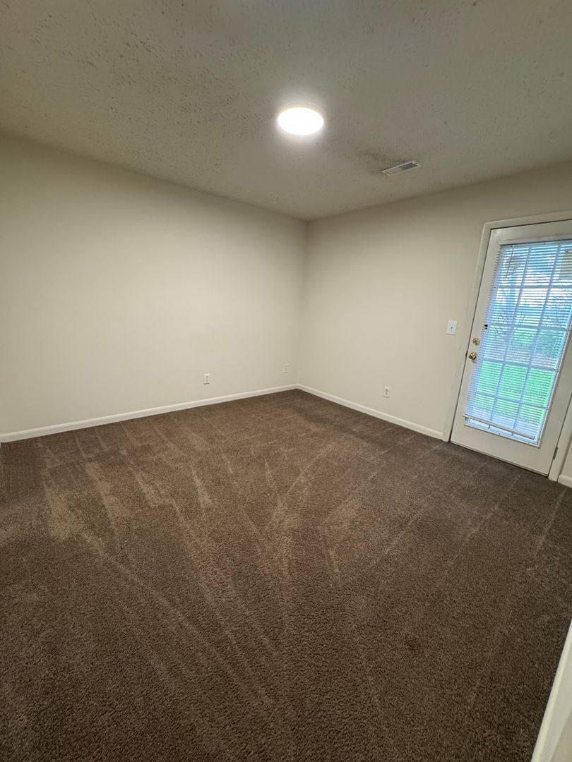 Apartment for rent at 7030 Alexandria Jacksonville Highway, Jacksonville, AL 36265