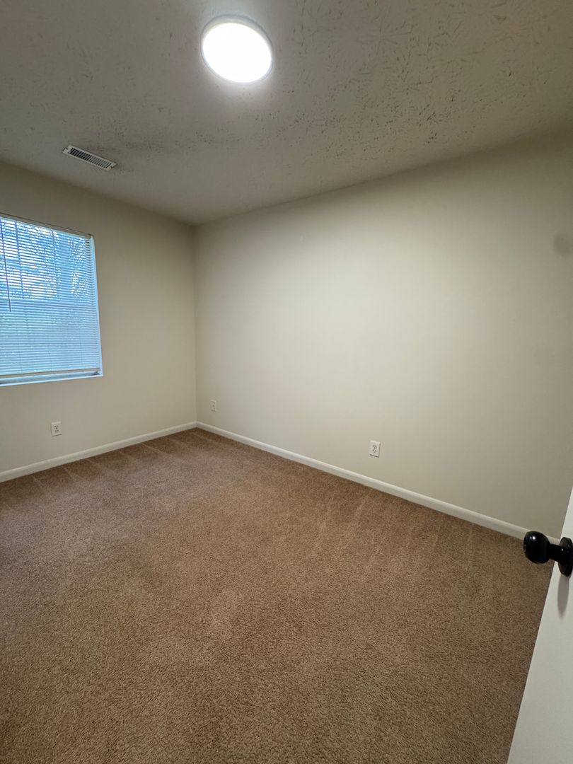Apartment for rent at 7030 Alexandria Jacksonville Highway, Jacksonville, AL 36265
