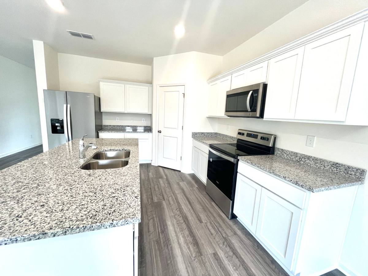 House for rent at 303 Hyde Park, Winder, GA 30680