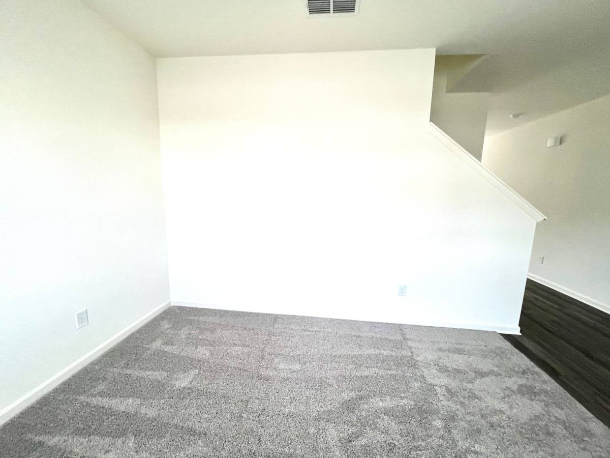 House for rent at 303 Hyde Park, Winder, GA 30680