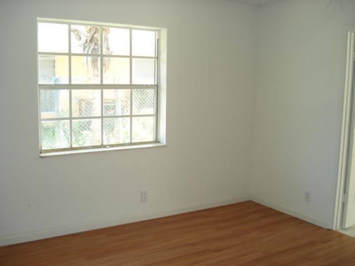 House for rent at 1880 NW 8th St, Pompano Beach, FL 33069
