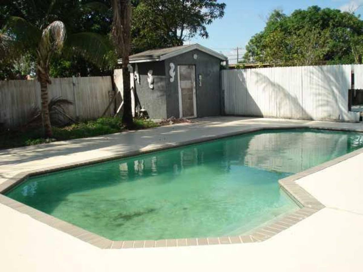 House for rent at 1880 NW 8th St, Pompano Beach, FL 33069