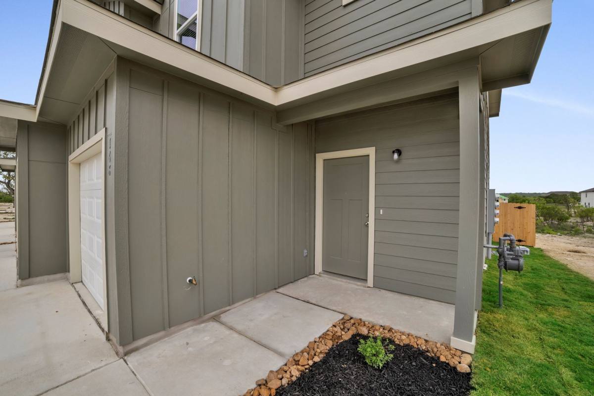 Townhouse for rent at 166 Marigold Place, San Antonio, TX 78253