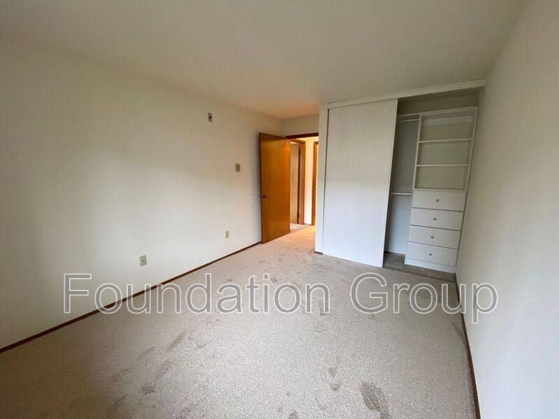Apartment for rent at 12542 35th Ave NE #203, Seattle, WA 98125