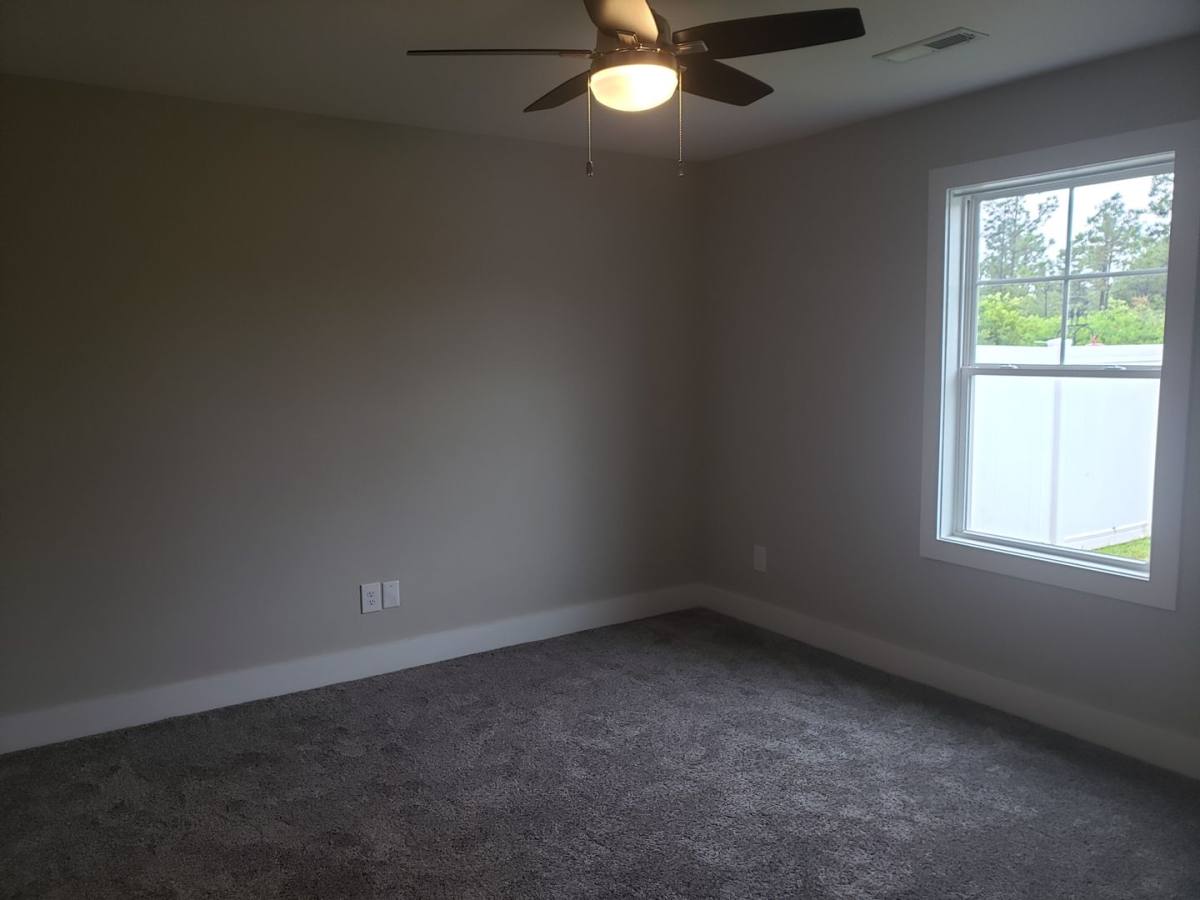 Townhouse for rent at 182 Pine Hollow Rd, Holly Ridge, NC 28445