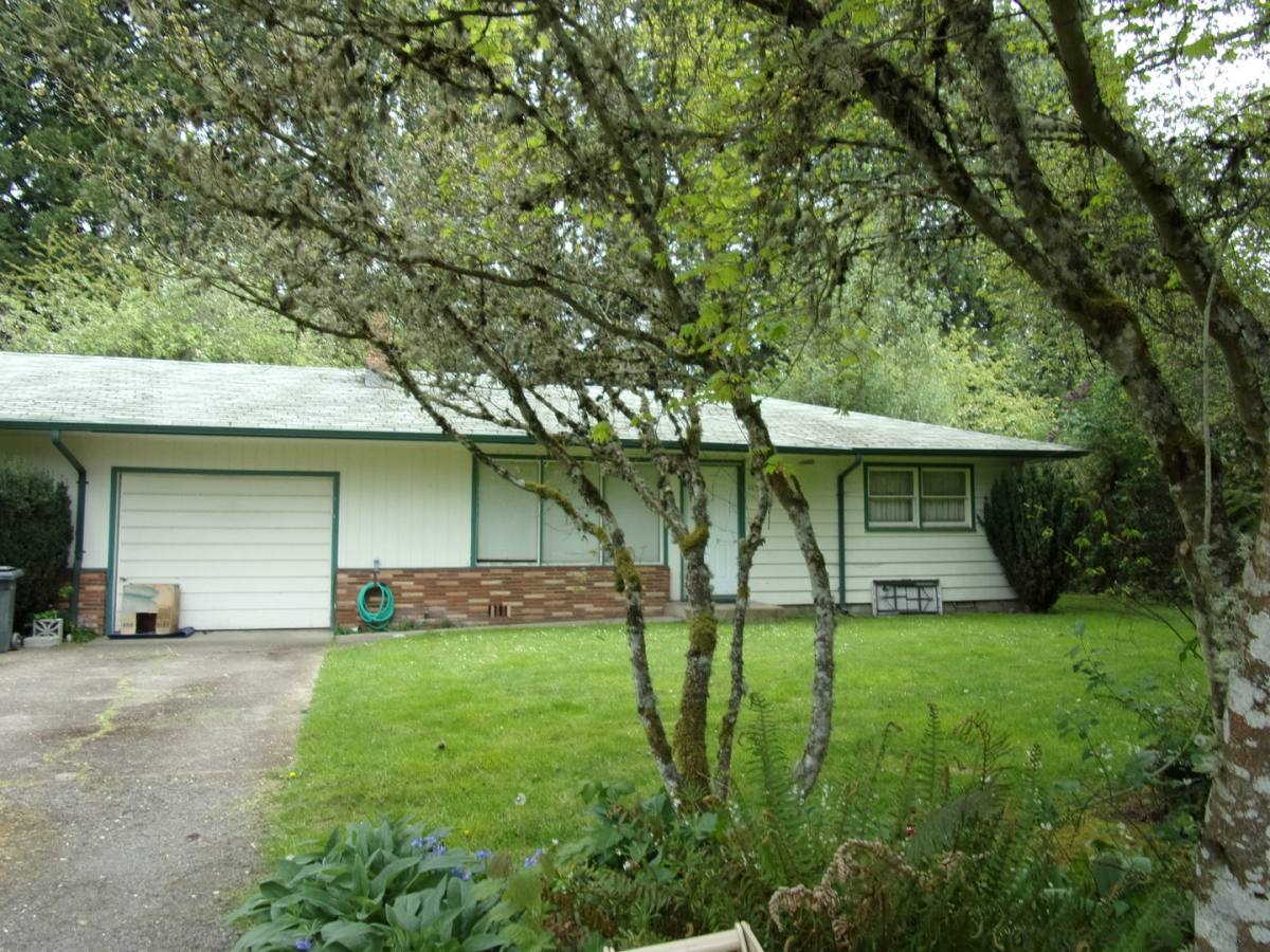 Apartment for rent at 1115 SW Stamm Place, Corvallis, OR 97333