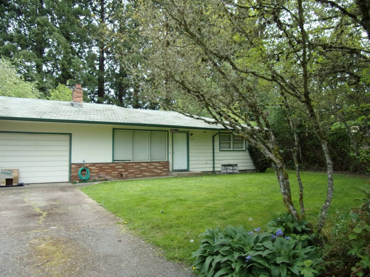 Apartment for rent at 1115 SW Stamm Place, Corvallis, OR 97333