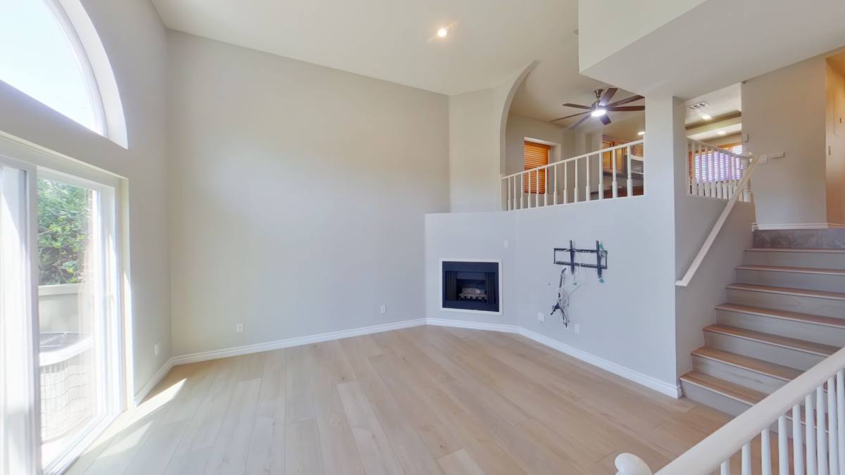 Townhouse for rent at 1940 Maple Ave, Costa Mesa, CA 92627