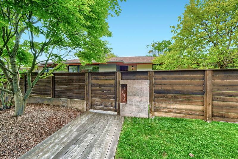 House for rent at 4033 N Willamette Blvd, Portland, OR 97203