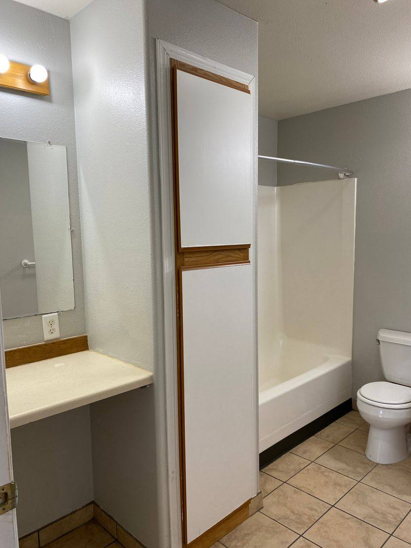Apartment for rent at 1309 1st Ave SW, Great Falls, MT 59404