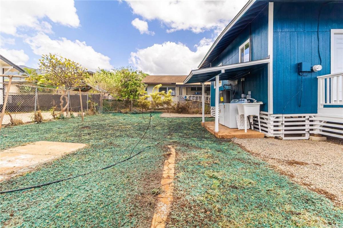 House for rent at 87-2204 Farrington Highway, Waianae, HI 96792