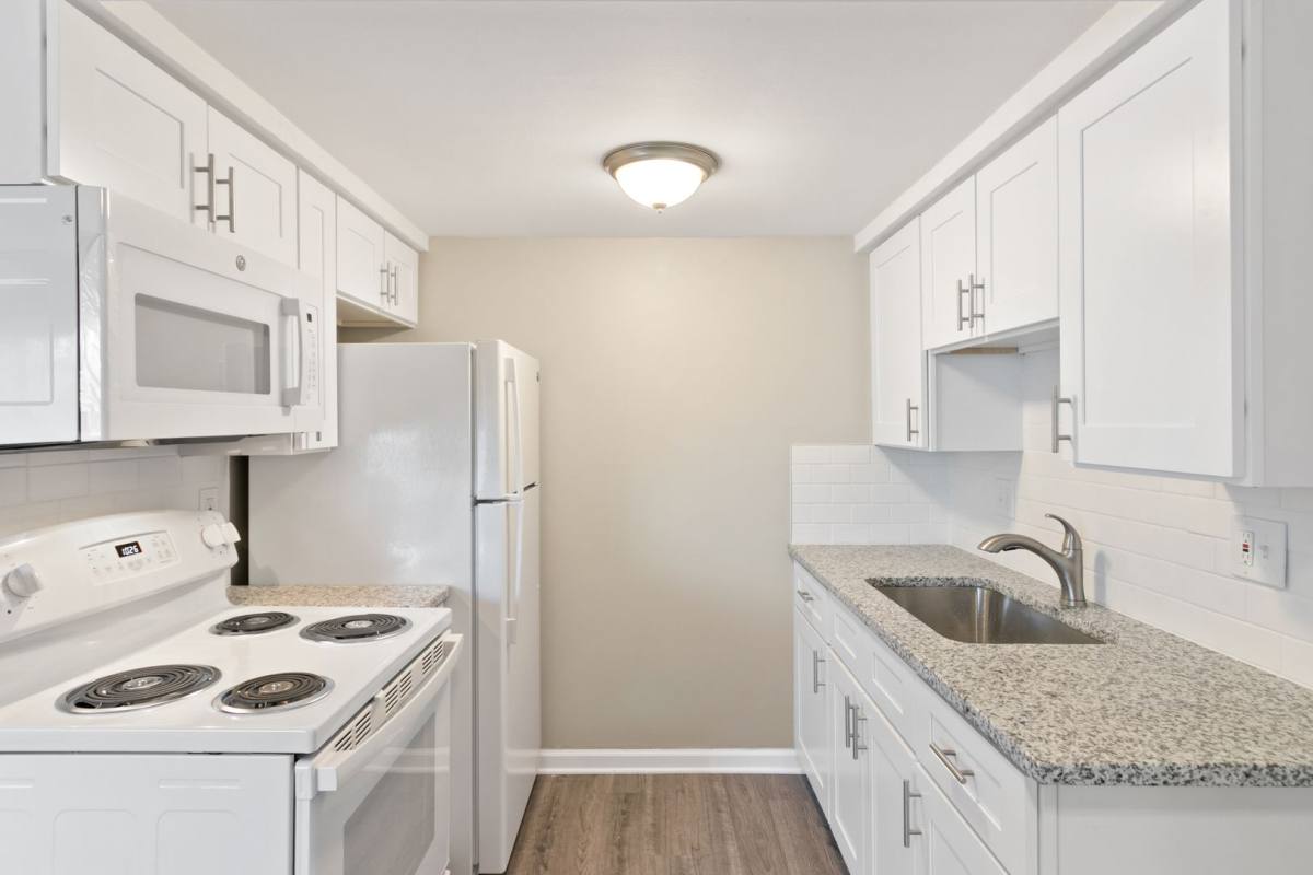Apartment for rent at 45835 Brownell, Utica, MI 48317