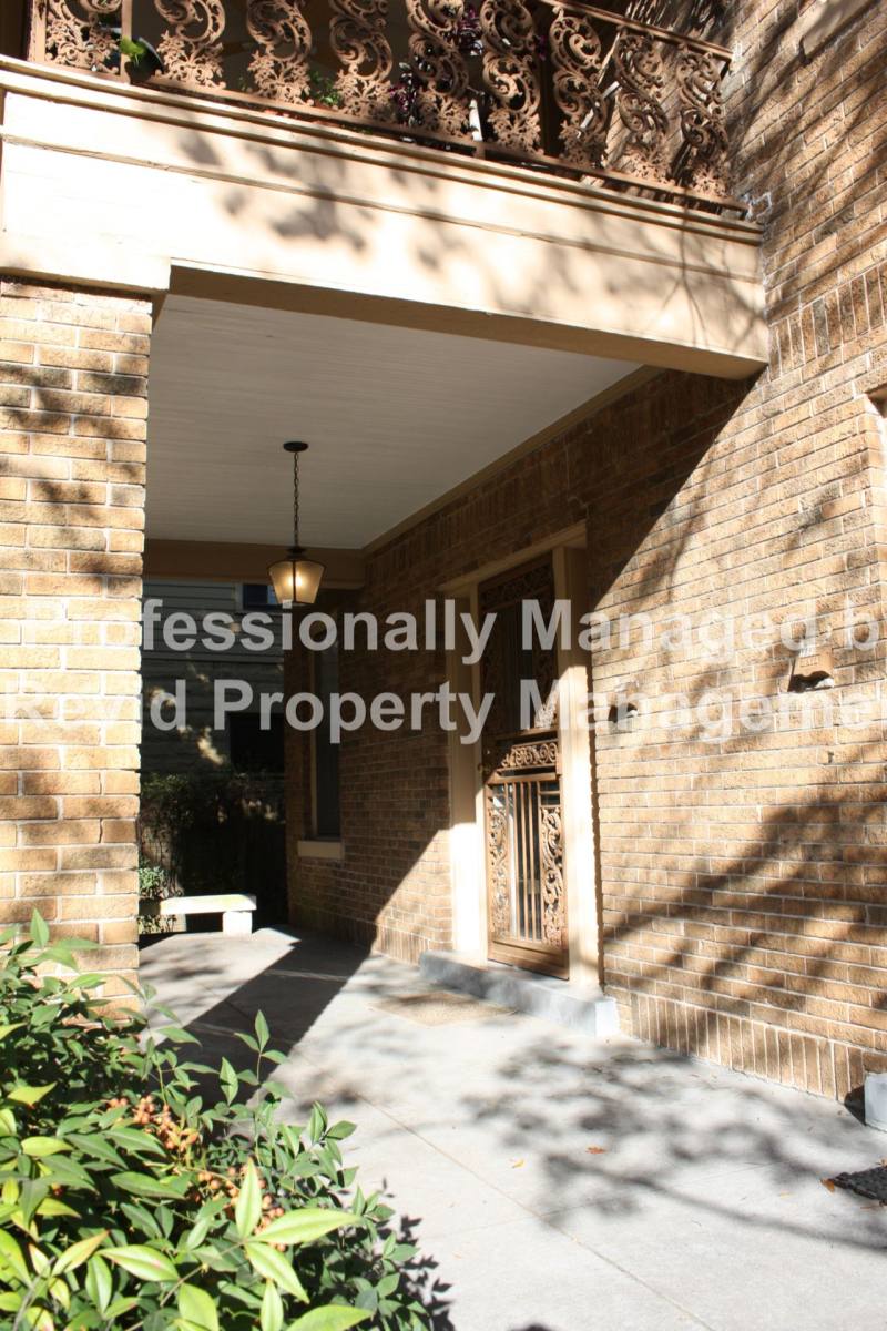Apartment for rent at 1820 Forest, Memphis, TN 38112