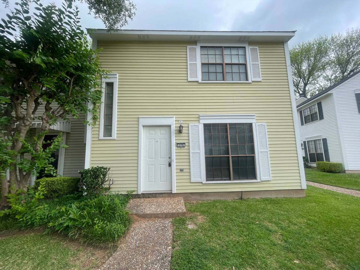 Townhouse for rent at 176 Settlers Bend, Shreveport, LA 71115