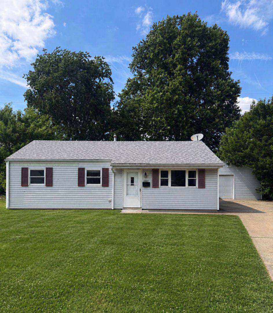 House for rent at 3241 Buckner St, Springfield, IL 62703