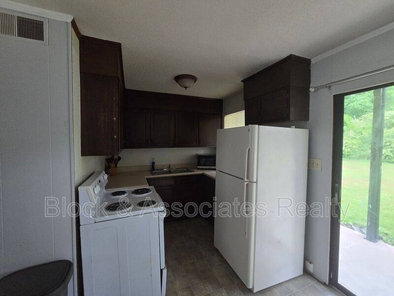 Apartment for rent at 3501 Glendale Rd #B, High Point, NC 27263