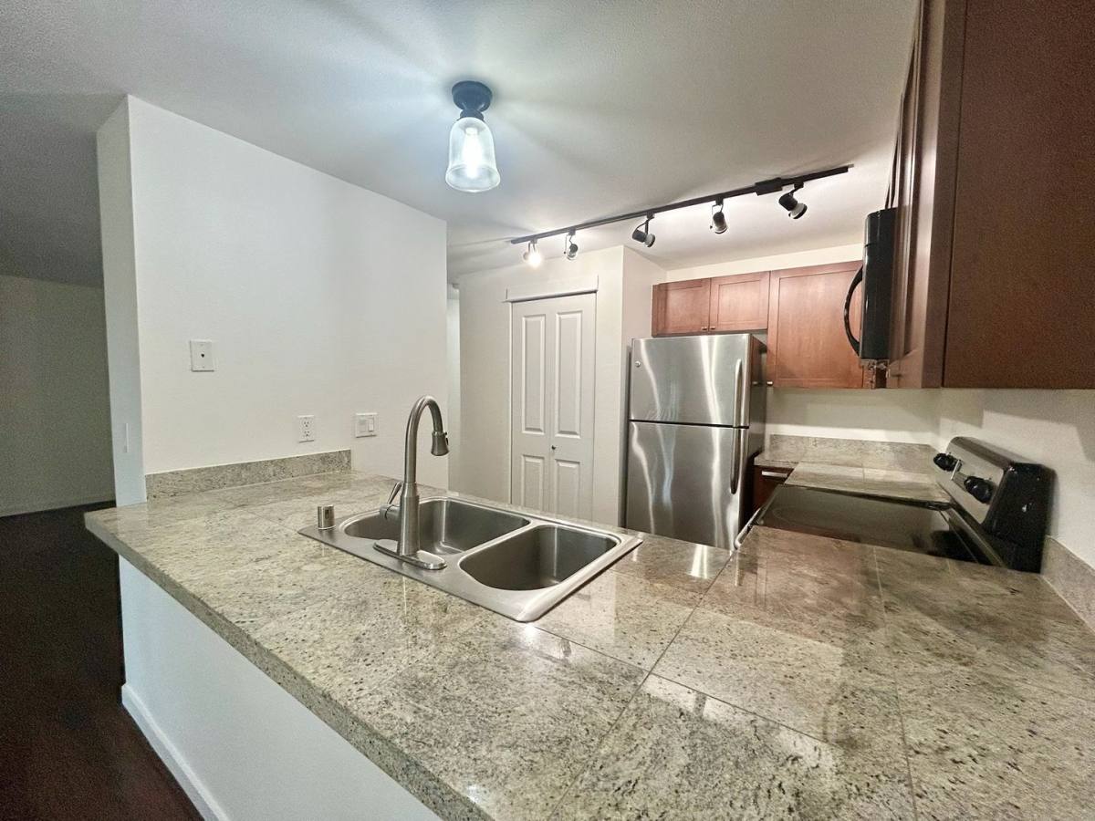 Condo for rent at 3034 128th Ave SE, Bellevue, WA 98005
