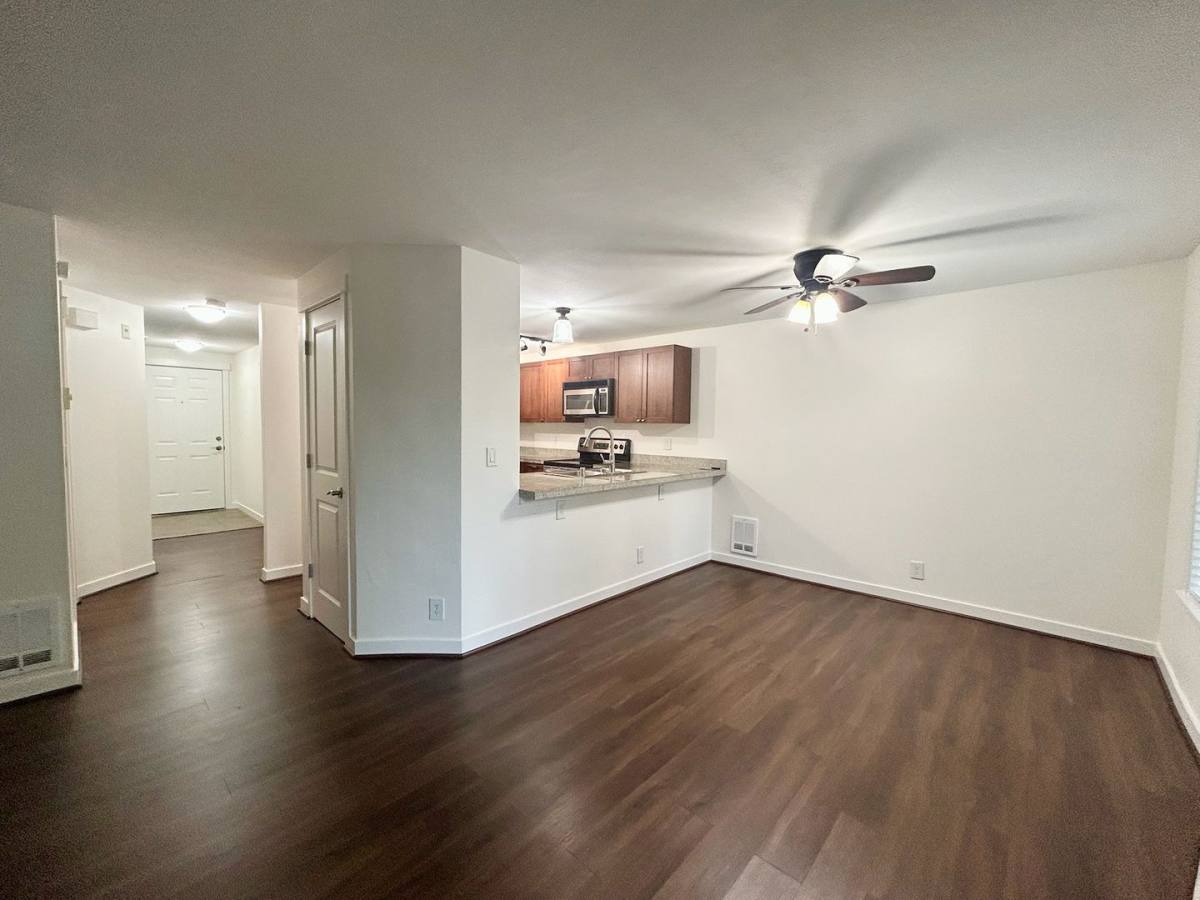 Condo for rent at 3034 128th Ave SE, Bellevue, WA 98005