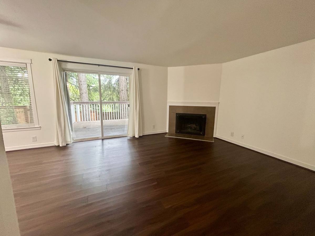 Condo for rent at 3034 128th Ave SE, Bellevue, WA 98005