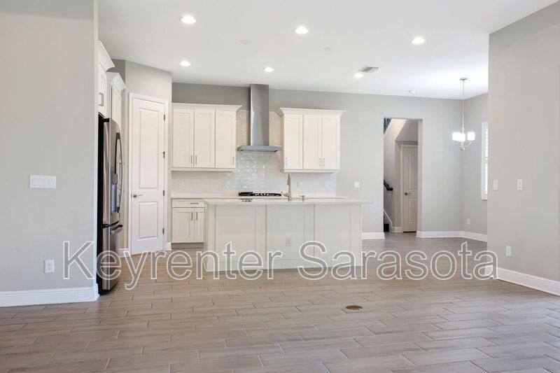 House for rent at 6133 Lungo Lago Dr, Sarasota, FL 34241