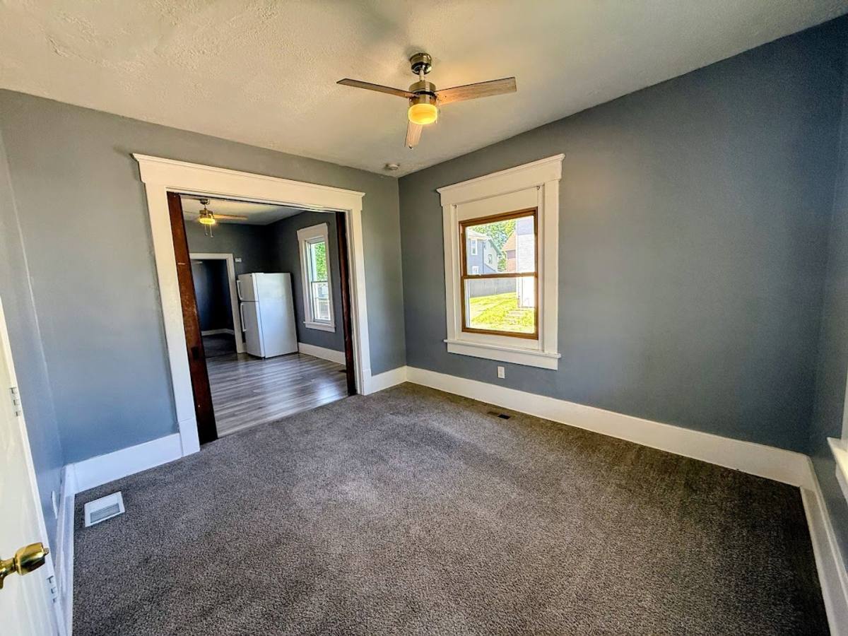 Apartment for rent at 2916 6th St SW, Canton, OH 44710