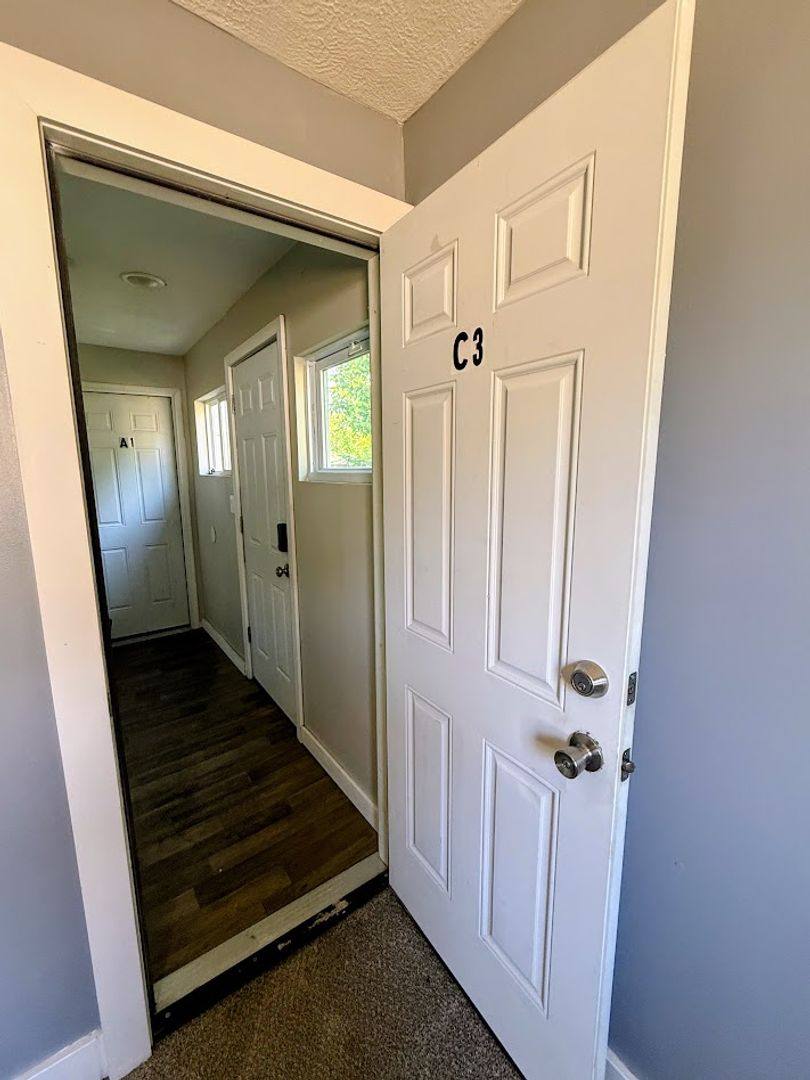 Apartment for rent at 2916 6th St SW, Canton, OH 44710