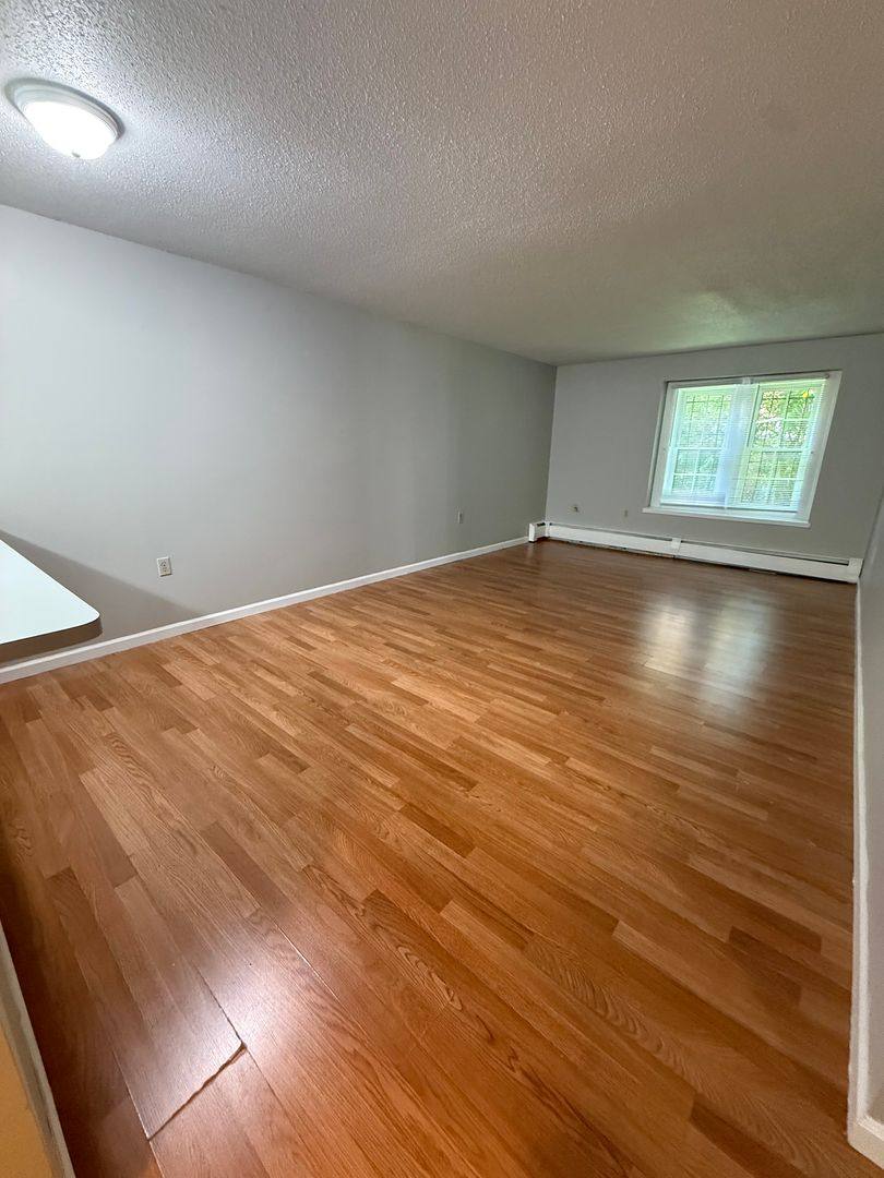 Apartment for rent at 10 Grand St, New Britain, CT 06053