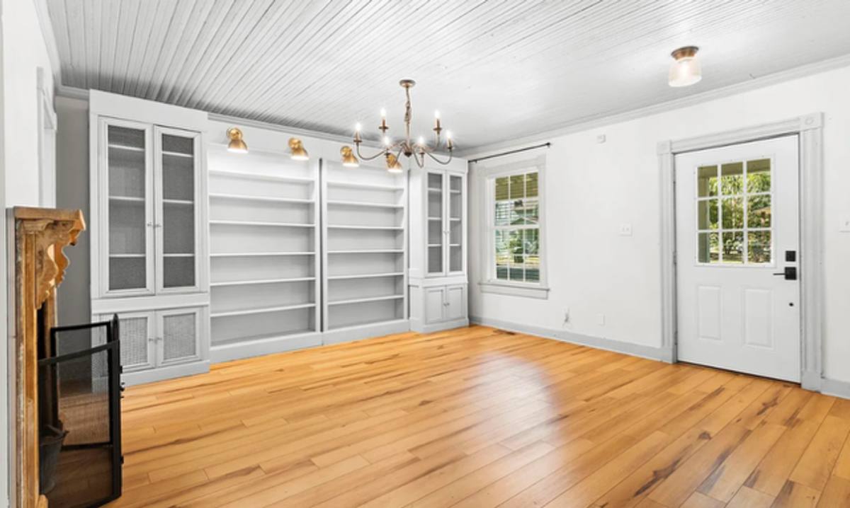 House for rent at 3305 Bradley St SW, Huntsville, AL 35805