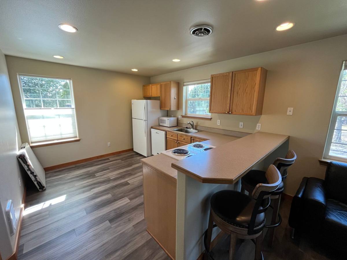House for rent at 588 SE Roosevelt Ave, Bend, OR 97702