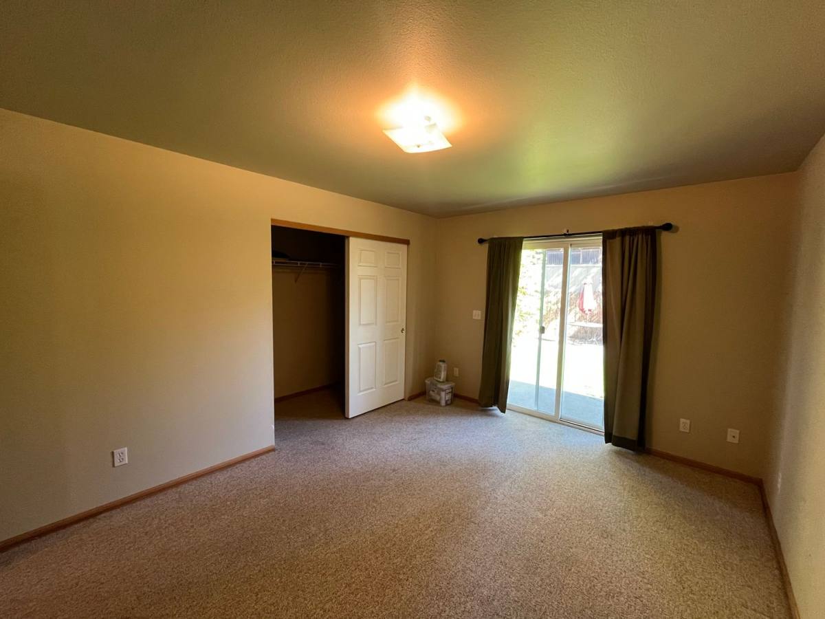 House for rent at 588 SE Roosevelt Ave, Bend, OR 97702
